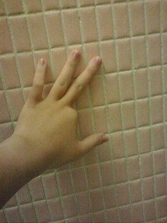 �i�j�\���L���`�����C