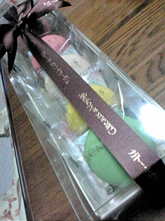 �}�J����